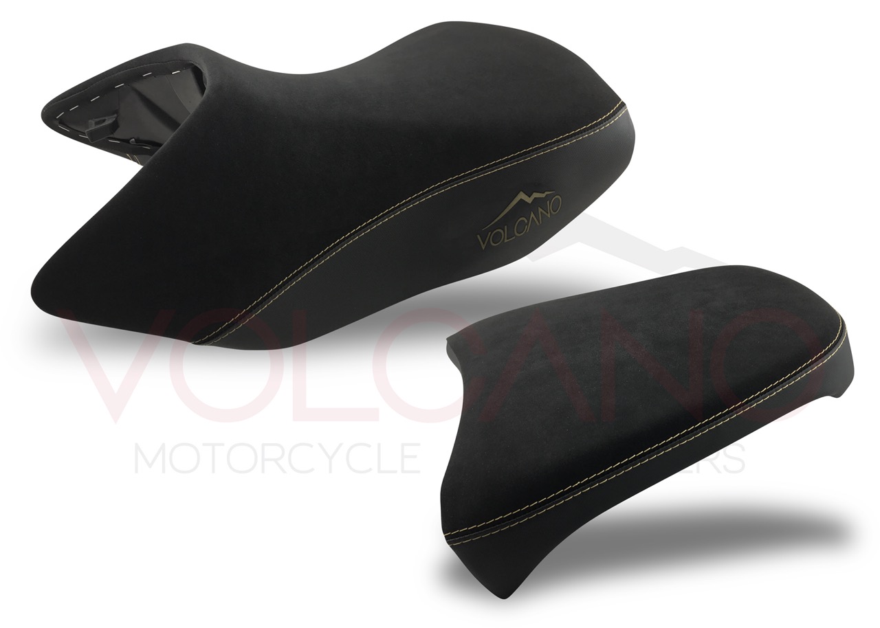 Rivestimento sella in Alcantara nera con cuciture oro e logo Volcano per BMW