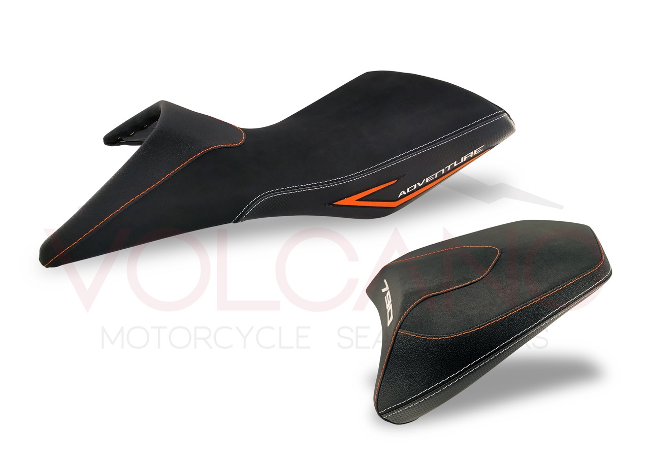 Coprisella KTM 790 Adventure con texture carbonio e seduta antiscivolo