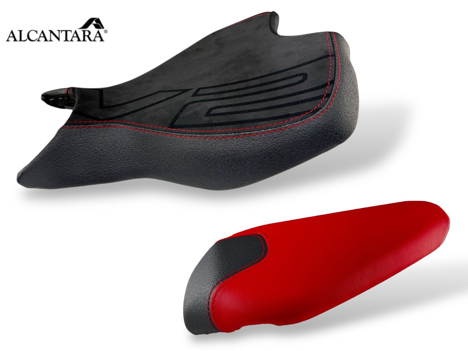 Seat cover artigianale in Alcantara nera e rossa per Ducati Streetfighter V2.