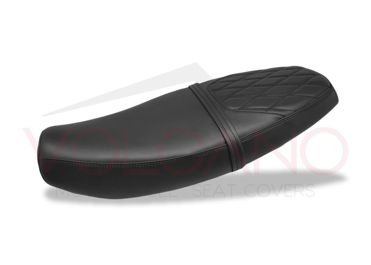 Dettaglio rivestimento sella nero martellato per motocicletta Triumph Speed Twin