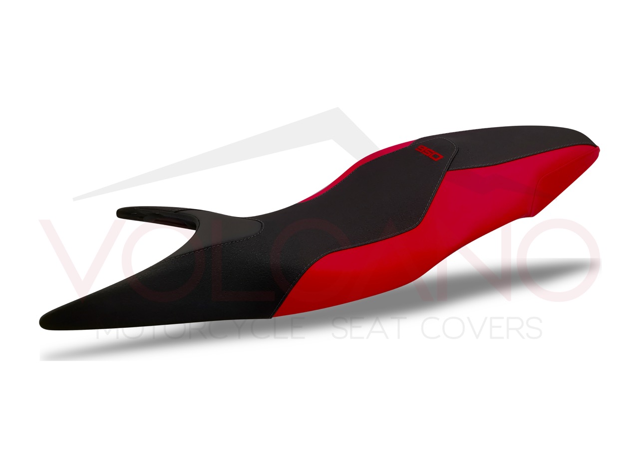 SEAT COVER PER DUCATI SUPERSPORT 950 in similpelle martellata nera e cuciture rosse.