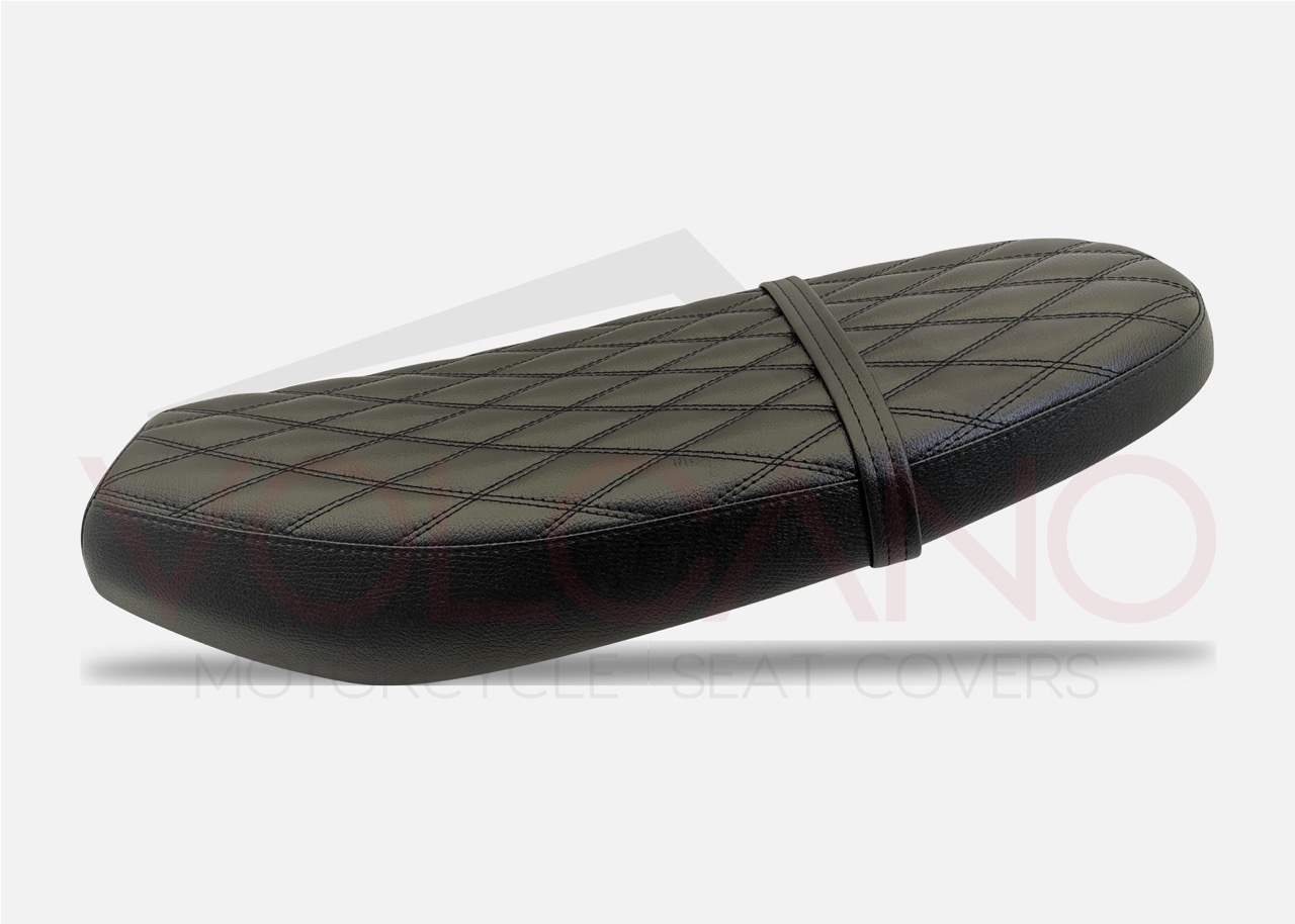 Oem Seat Cover per Scrambler 1200 X-XC-XE installata su Triumph in similpelle.