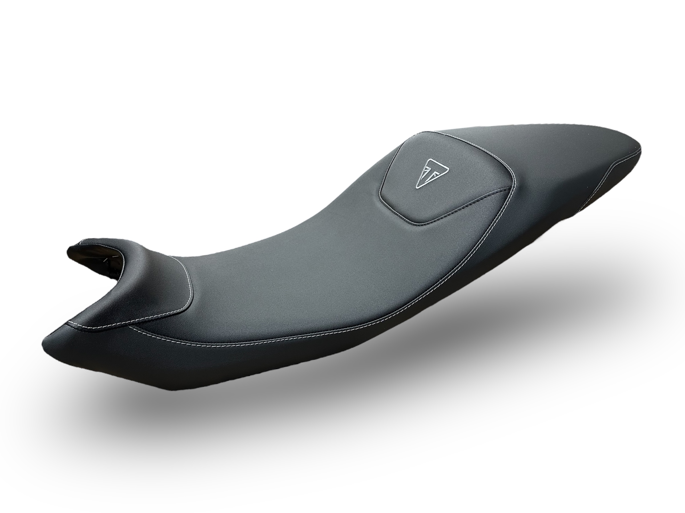 Seat cover nera per Triumph Tiger Sport 660 con logo ricamato e cuciture bianche