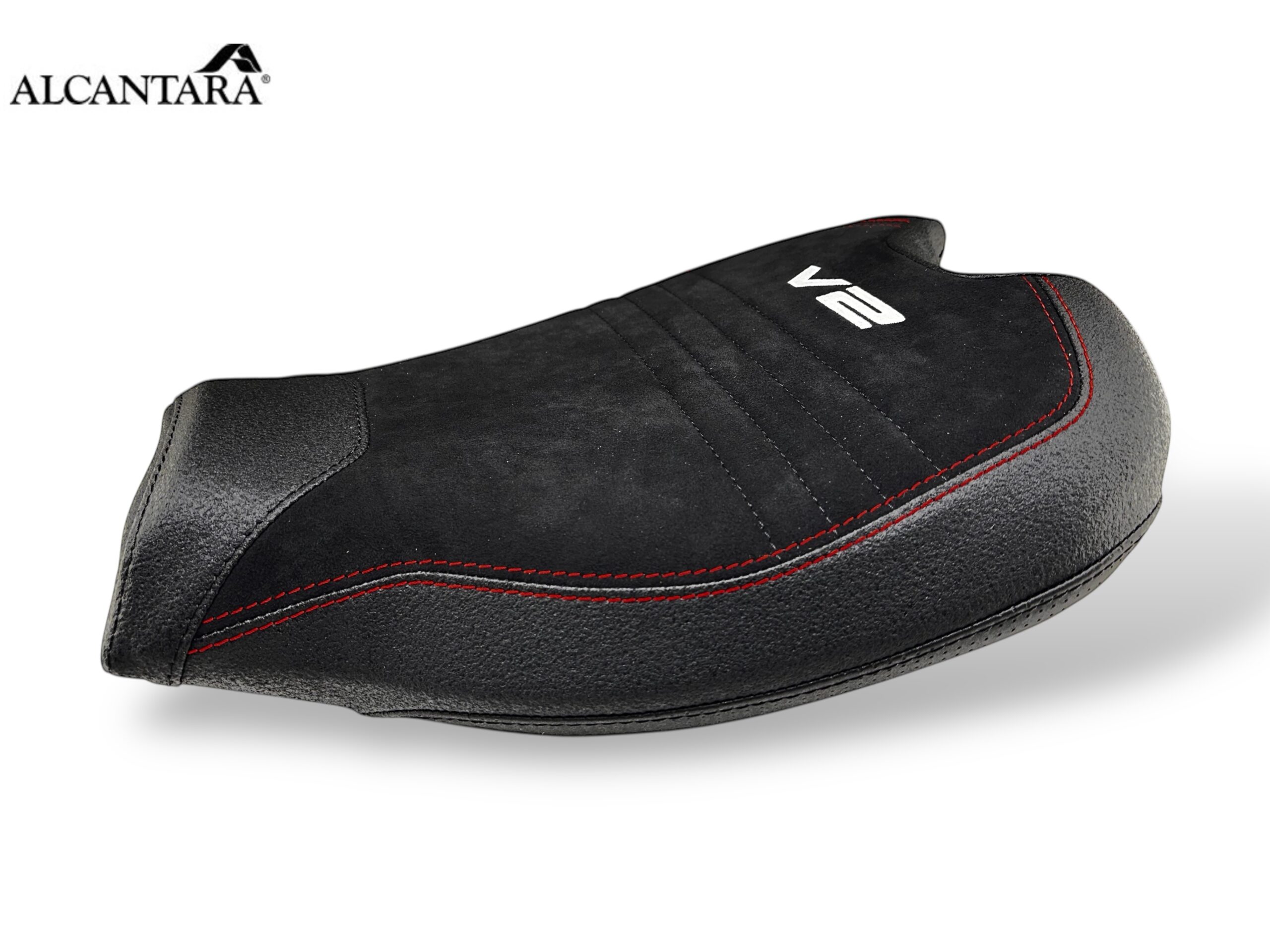 seat cover per ducati streetfighter v2 in alcantara nera e cuciture rosse