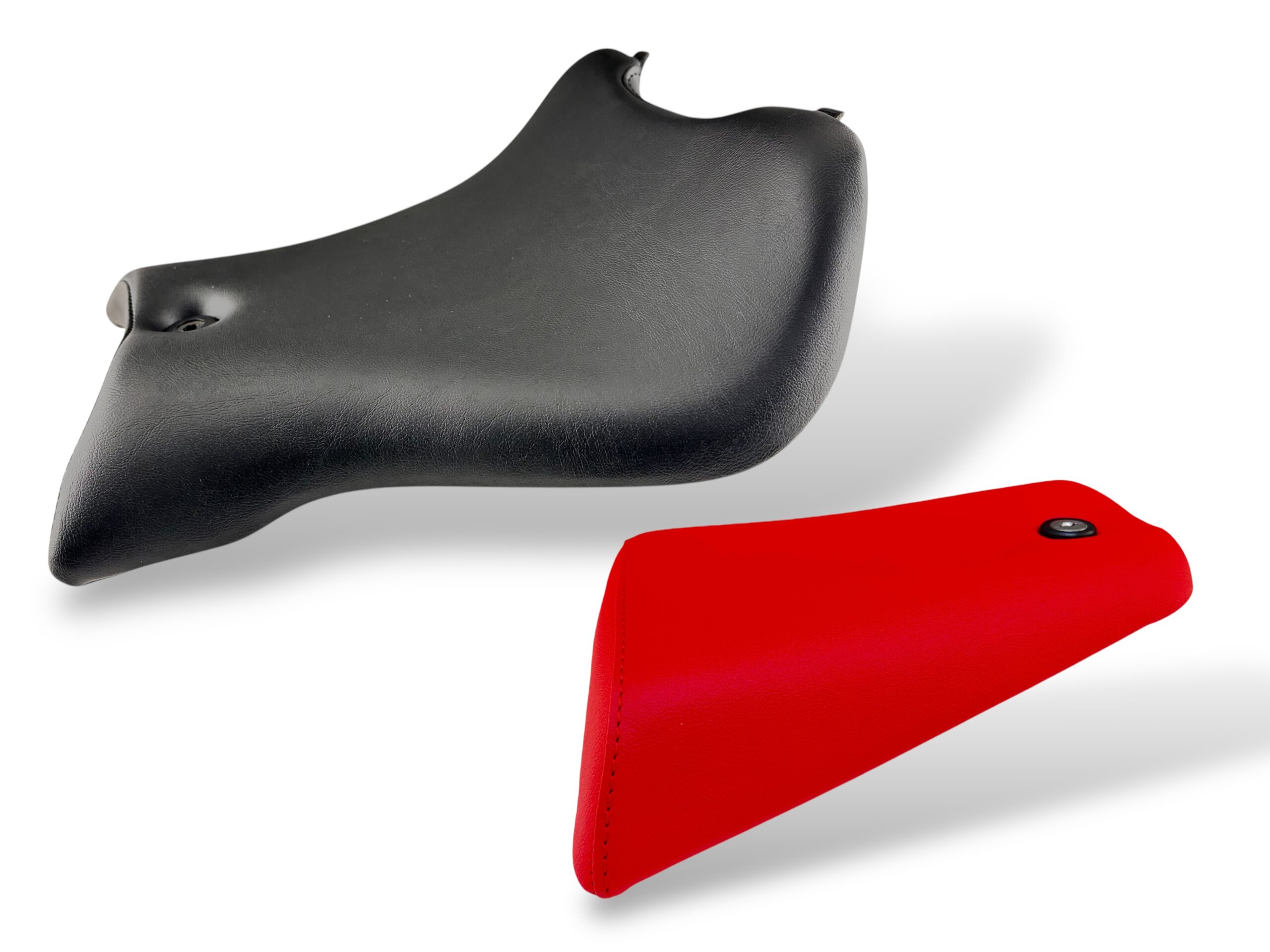 Seat Cover Cagiva MITO SP 525 installata su sella motocicletta sportiva.
