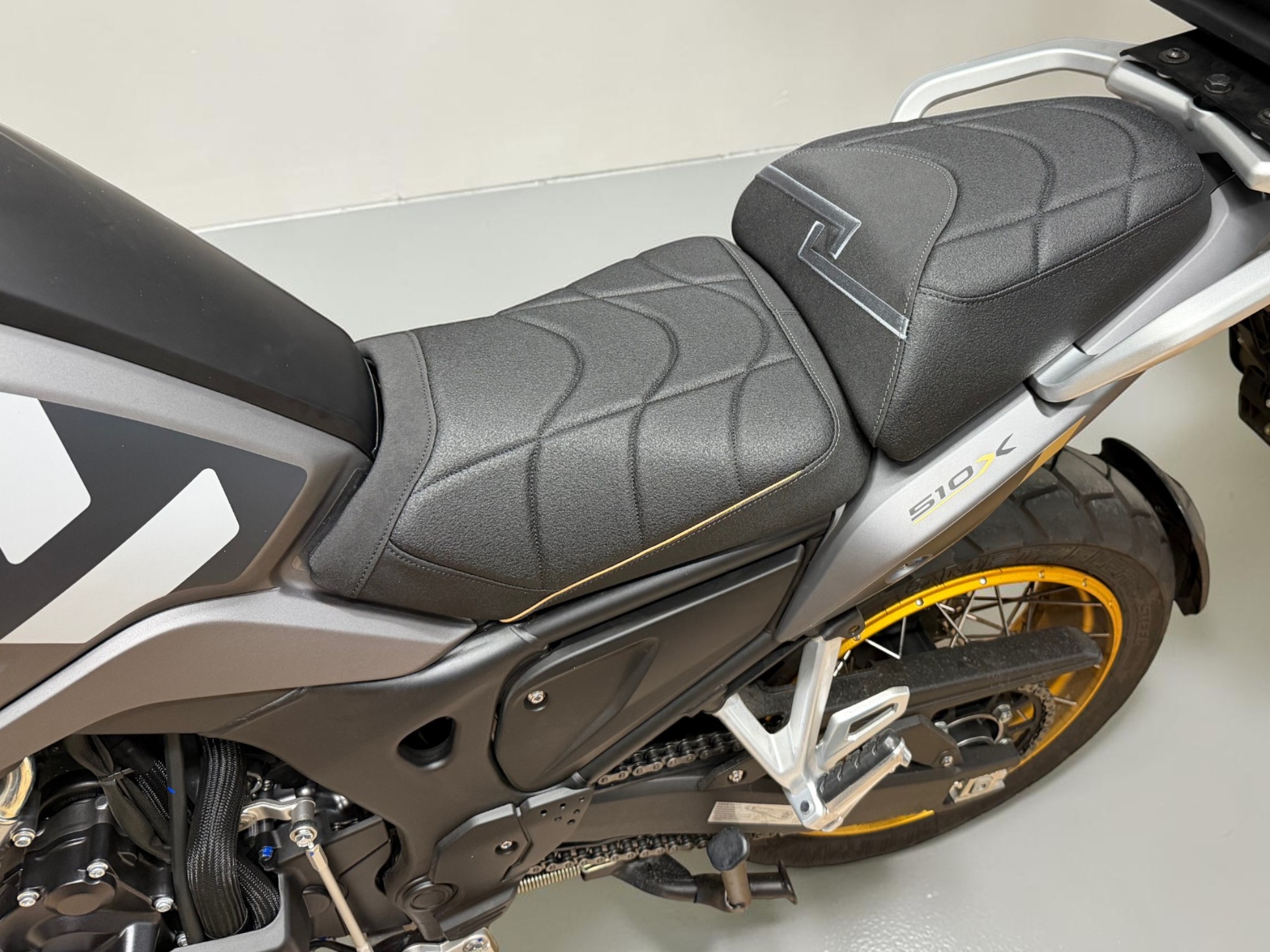 Seat Cover per KOVE 510 (2023-2027) - immagine 6